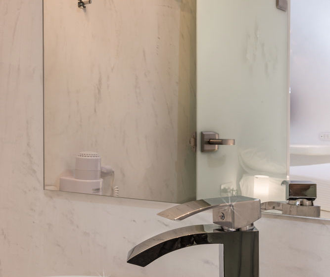 Infinity Collection Fira