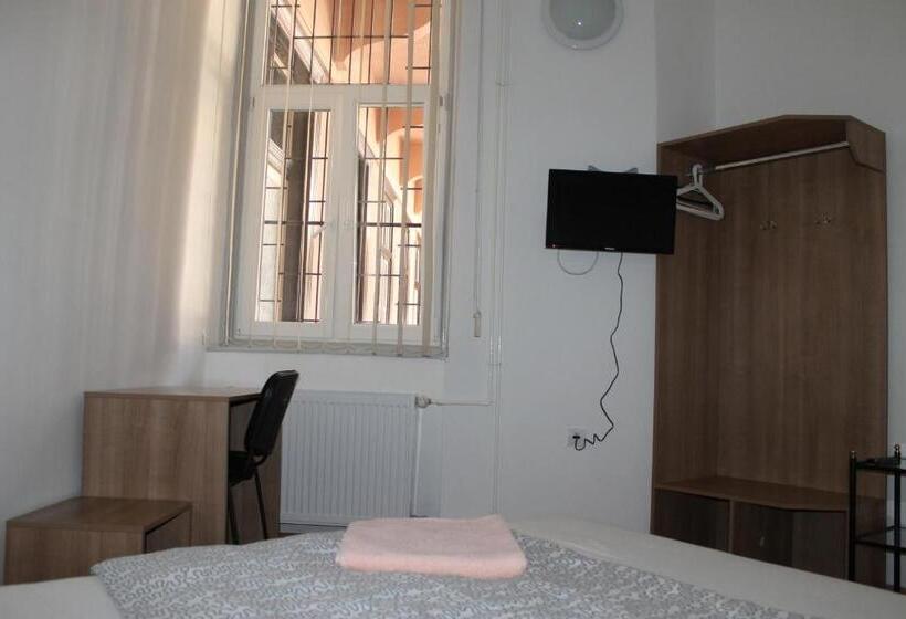 Pensjonat Capital Guesthouse Budapest