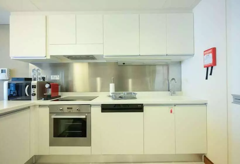 Residenssi Emaar Fashion Avenue – Formerly Address Dubai Mall Four Apple