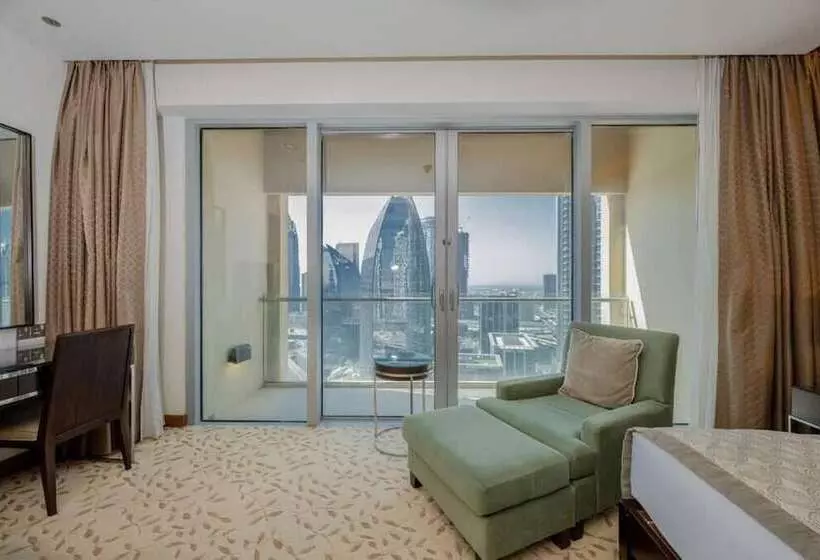 Residenssi Emaar Fashion Avenue – Formerly Address Dubai Mall Four Apple