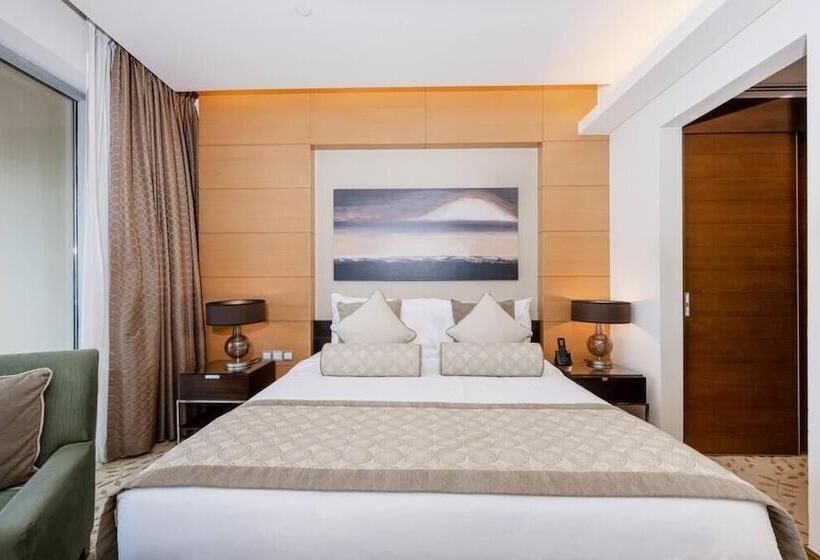 Резиденция Emaar Fashion Avenue – Formerly Address Dubai Mall Four Apple