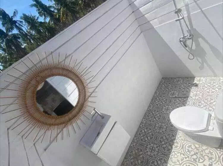 هتل Love Coconut Bungalow
