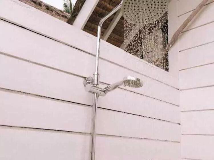 هتل Love Coconut Bungalow