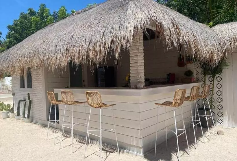 هتل Love Coconut Bungalow