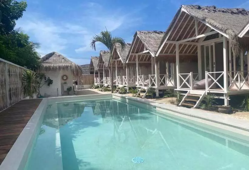 هتل Love Coconut Bungalow