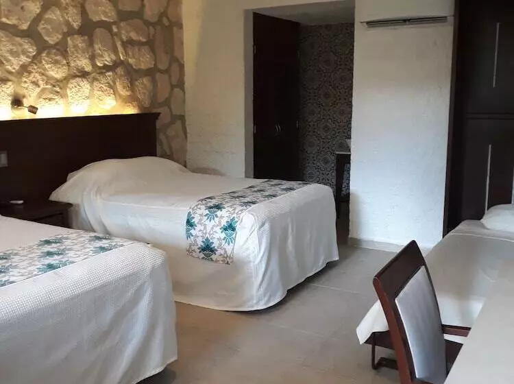 ホテル Puerta Chichen