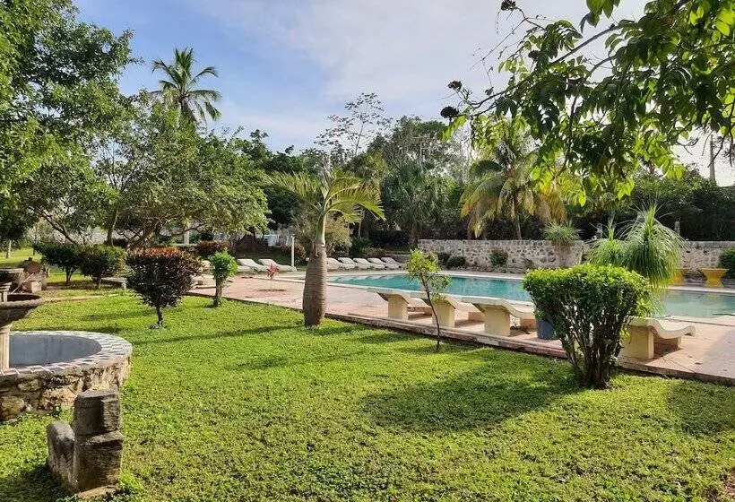 ホテル Puerta Chichen