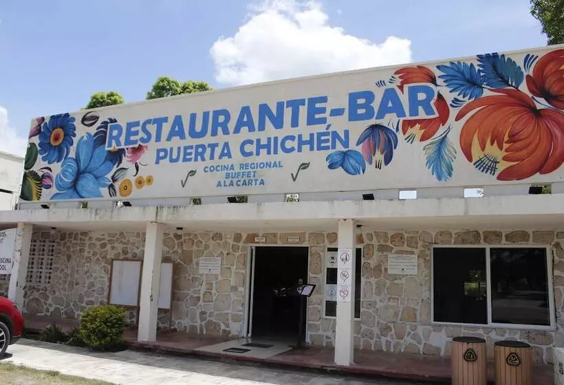 ホテル Puerta Chichen