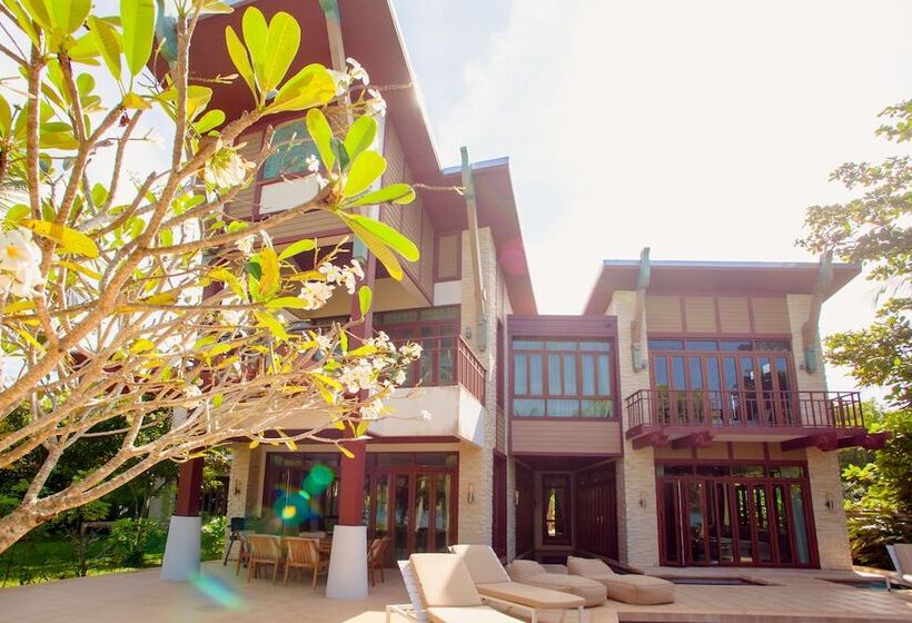 Amatapura Beachfront Villa 14, Sha Certified