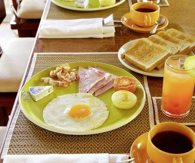 Amatapura Beachfront Villa 14, Sha Certified