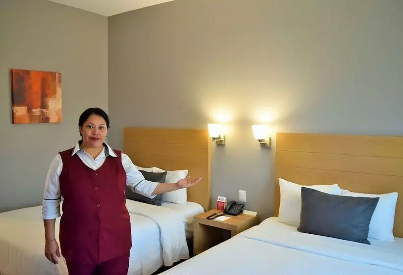 Bluu Hotel Aeropuerto Monclova Frontera