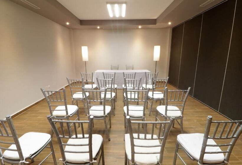 Bluu Hotel Aeropuerto Monclova Frontera