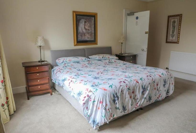 Croxton House Bed And Breakfast