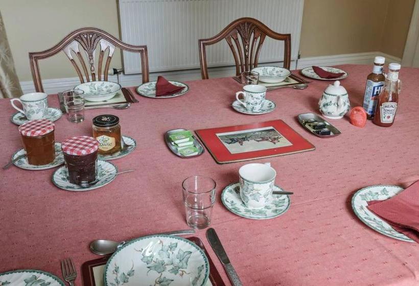 Croxton House Bed And Breakfast