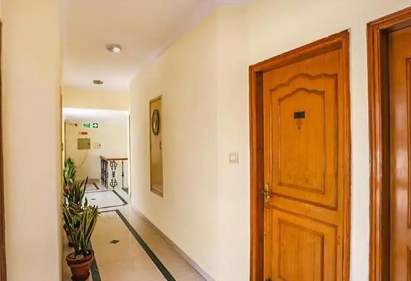 Fabhotel Cyber City