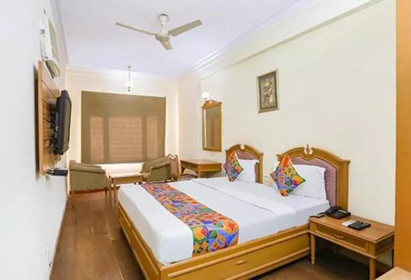 Fabhotel Cyber City