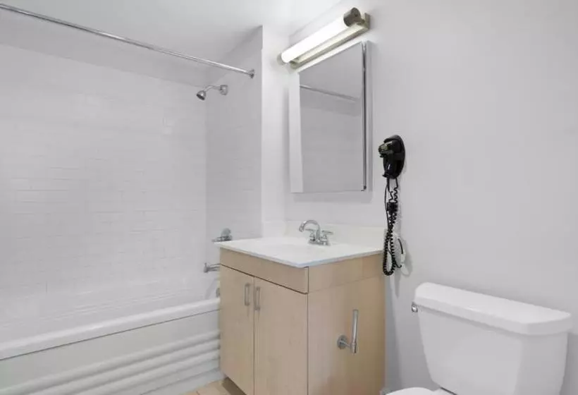 Global Luxury Suites At China Town