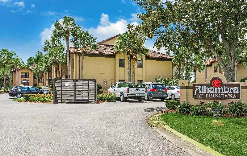 Hotelli Alhambra Villas