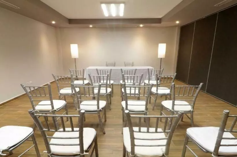 Bluu Hotel Aeropuerto Monclova Frontera