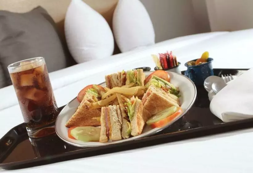 Bluu Hotel Aeropuerto Monclova Frontera