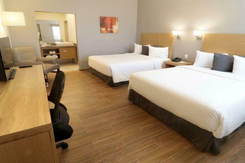 Bluu Hotel Aeropuerto Monclova Frontera