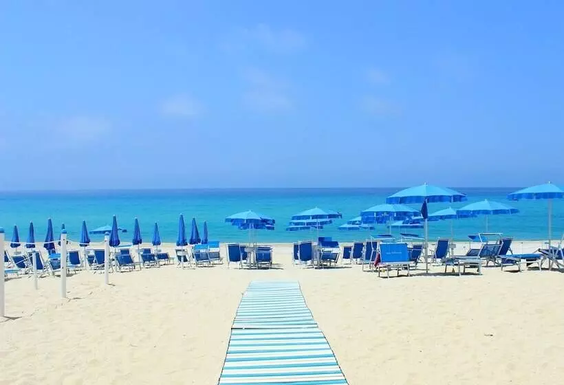 Hotelli Blu Tropical Resort