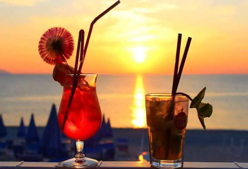 Hotelli Blu Tropical Resort