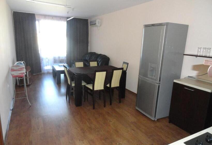 בית מלון כפרי Cantilena Complex