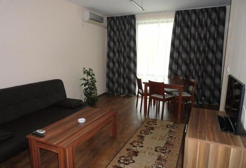 בית מלון כפרי Cantilena Complex