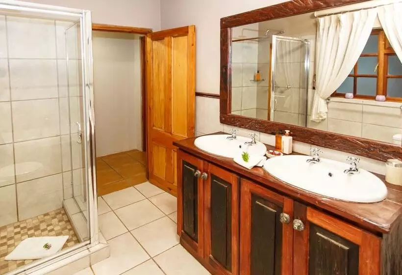Hotelli De Denne Country Guest House