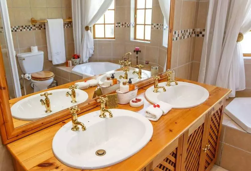 Hotelli De Denne Country Guest House