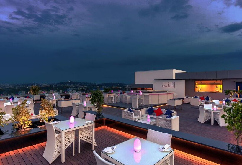 Feathers  A Radha Hotel, Chennai