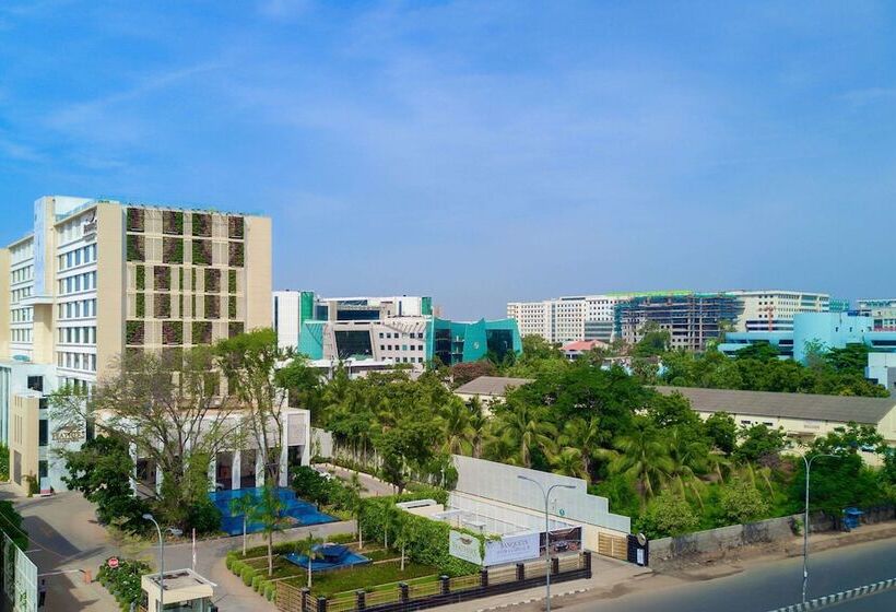 Feathers  A Radha Hotel, Chennai