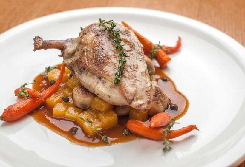 Feathers  A Radha Hotel, Chennai