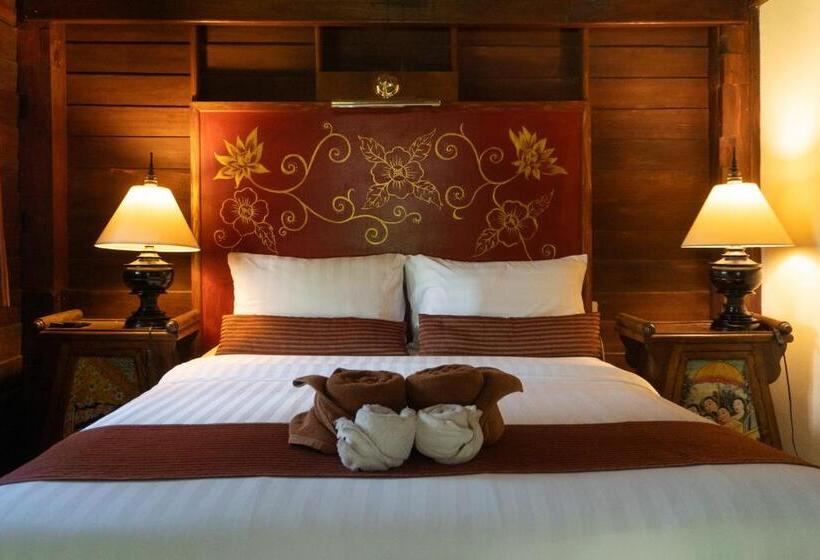 Otel Leeloo Paradise