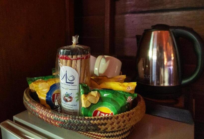 Otel Leeloo Paradise