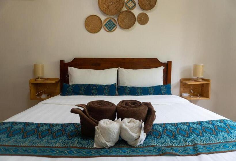 Otel Leeloo Paradise