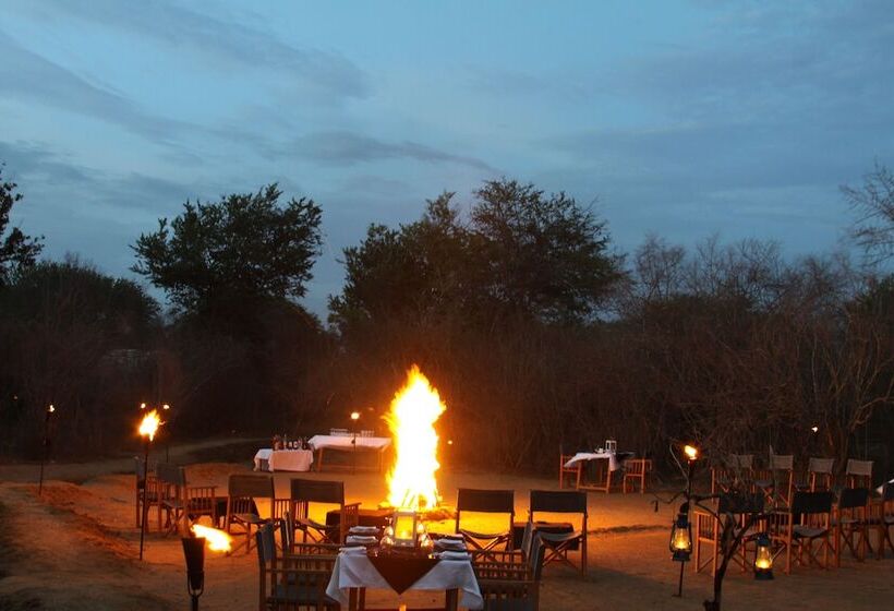 ホテル Mahoora Yala By Eco Team