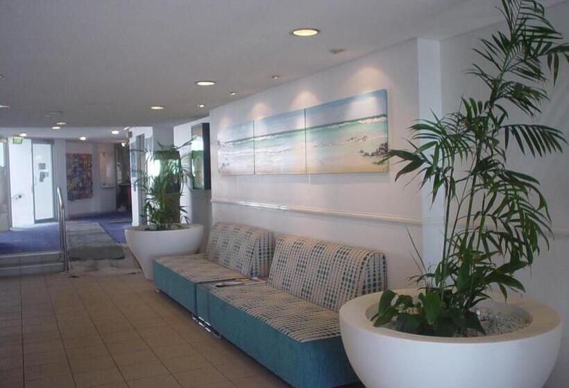 Отель Mariner Shores Club