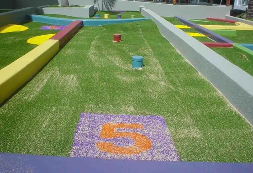 Отель Mariner Shores Club