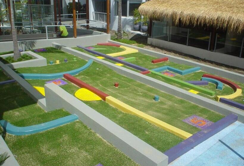 Отель Mariner Shores Club