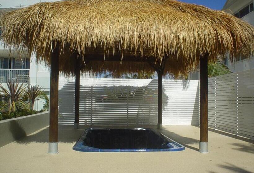 Отель Mariner Shores Club