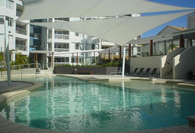 Отель Mariner Shores Club