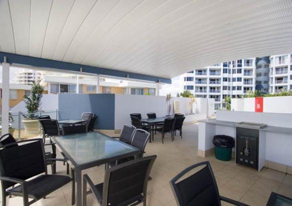 Отель Mariner Shores Club