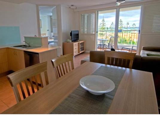 Отель Mariner Shores Club