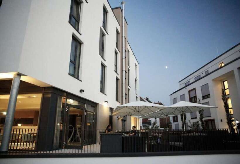 Maximilians Boutique Hotel Landau