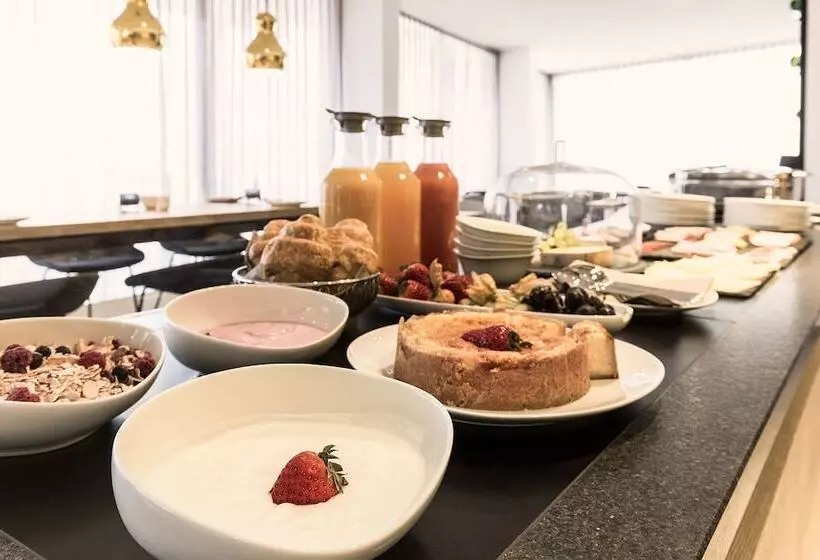 Maximilians Boutique Hotel Landau