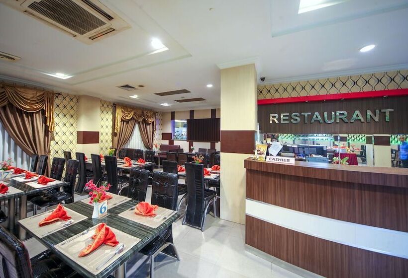 ホテル New Hollywood