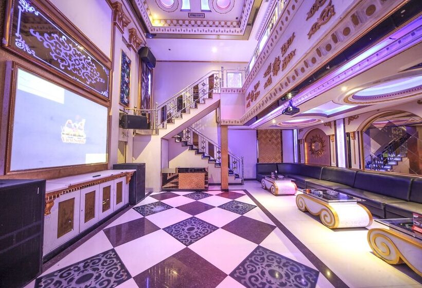 ホテル New Hollywood