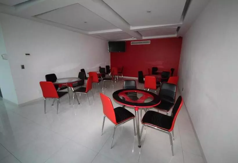 ホテル Puente Grande